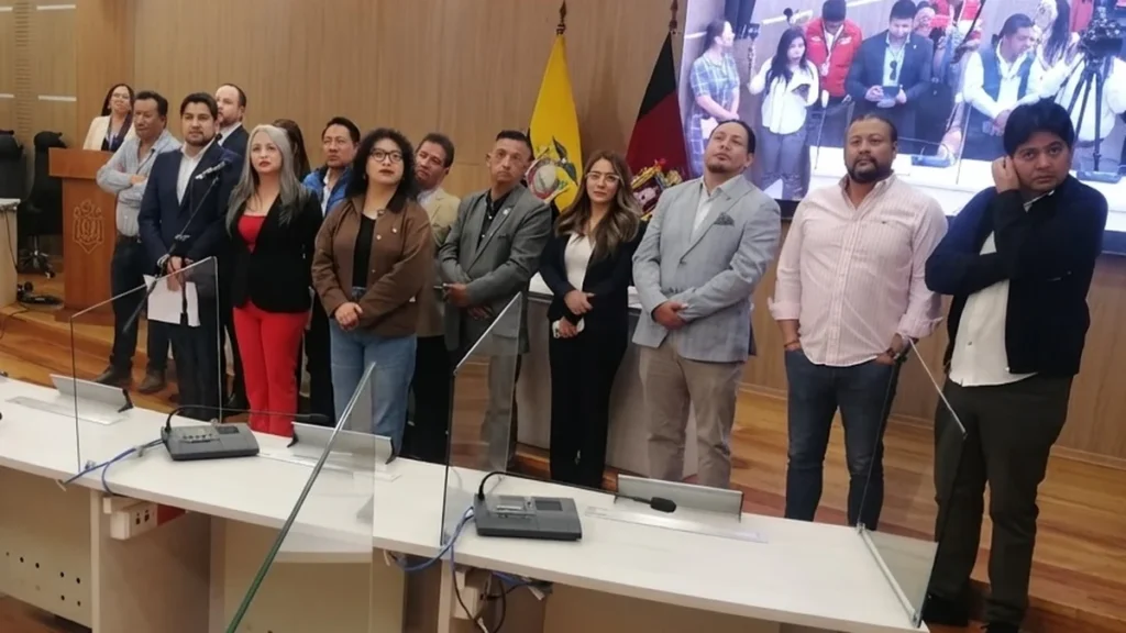 Cobertura informativa sobre Concejales de Quito se pronuncian tras d