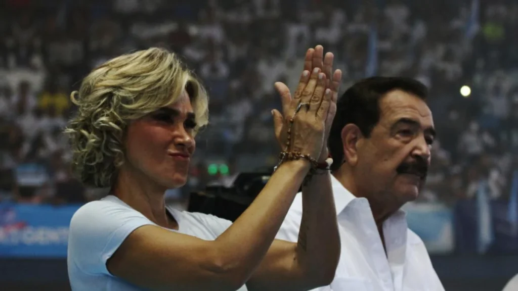 Jaime Nebot y Cynthia Viteri durante presentación de candidaturas en Guayaquil
