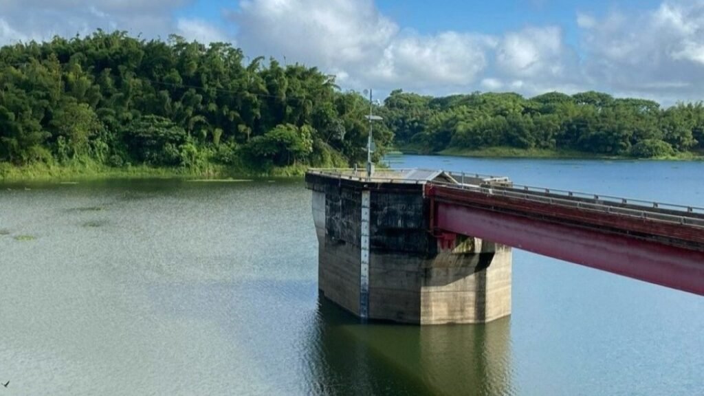 Ecuador coordina acciones preventivas en Daule Peripa por riesgo de lluvias