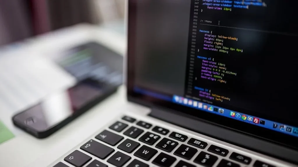 Expertos internacionales advierten sobre los riesgos de la inteligencia artificial - cobertura especial