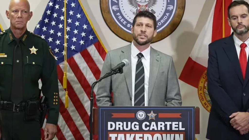 Evidencia incautada en operativo contra el narcotráfico en Florida