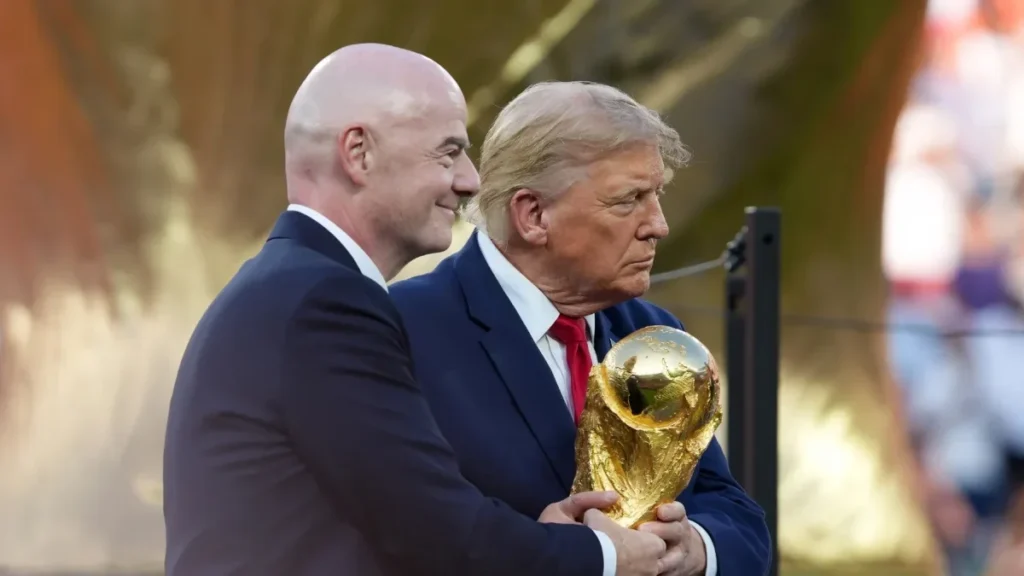 Gianni Infantino en conferencia de la FIFA