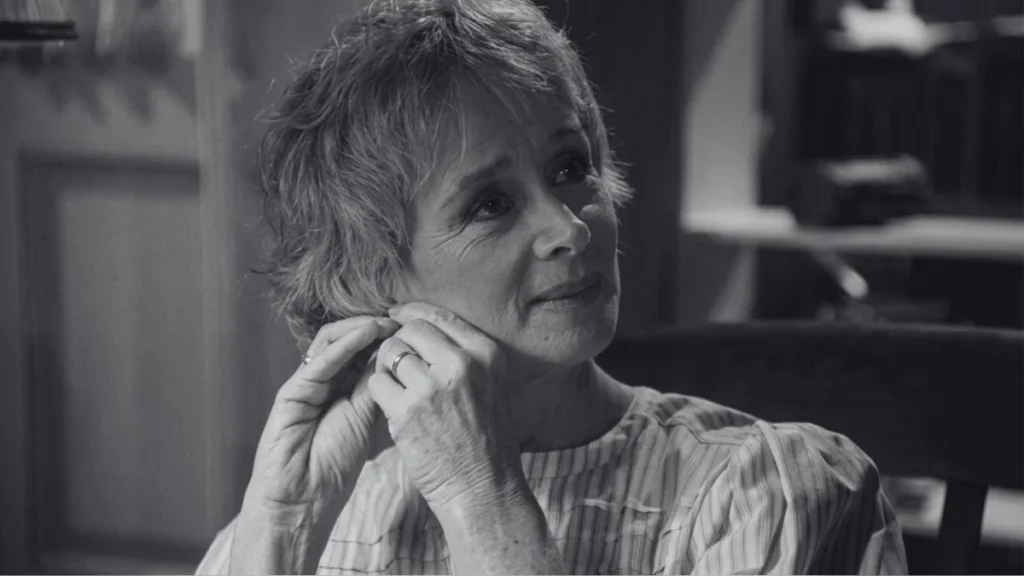 Retrato de la actriz Barbara Barrie figura emblemática del cine y teatro estadounidense