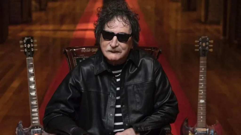 Charly García serie documental biográfica en plataforma Netflix