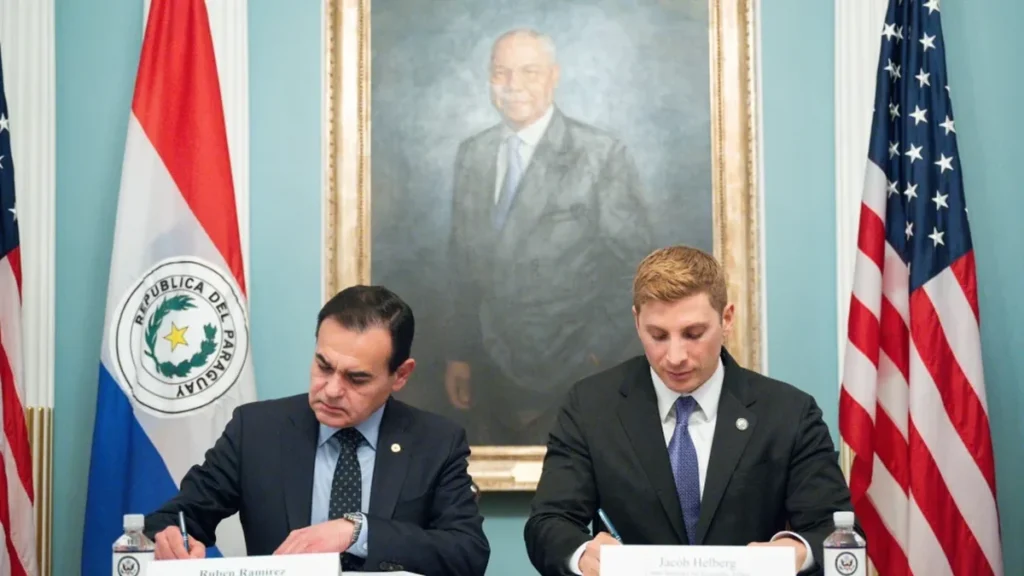 Cobertura informativa sobre Paraguay formaliza su adhesión a la inic