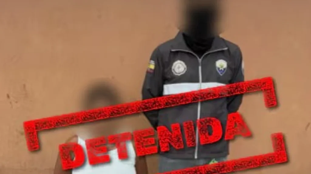 Operativo policial de captura de sospechosa en Manta Manabi