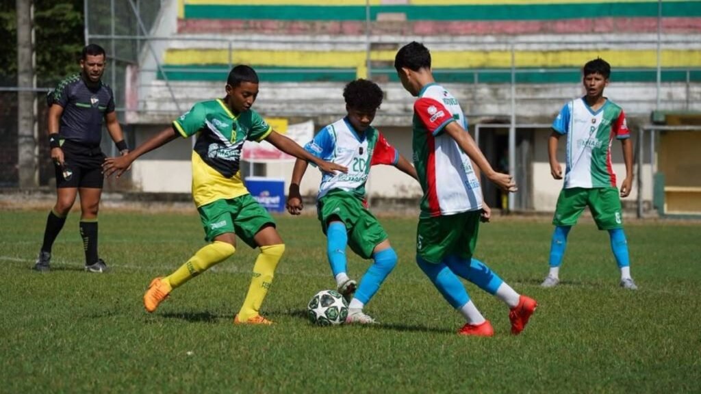 Portoviejo firma una histórica goleada 12-0 ante 24 de Mayo en Copa El Diario