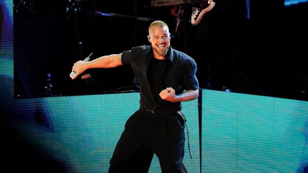 Ricky Martin registra baja asistencia en concierto en Puebla