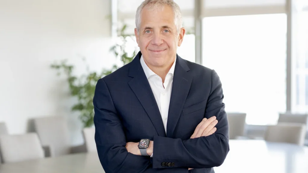 Reconocimiento empresarial otorgado a Roberto Alvo