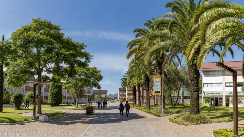 Instalaciones del campus ecológico de la UTPL en Loja