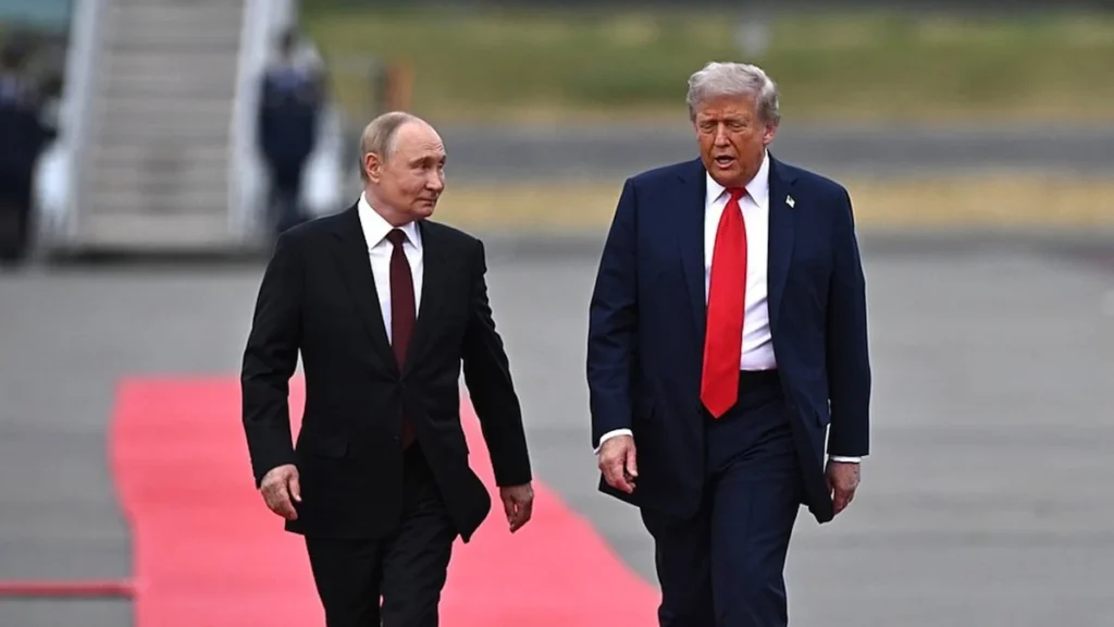El mandatario ruso Vladimir Putin en declaraciones oficiales sobre política exterior