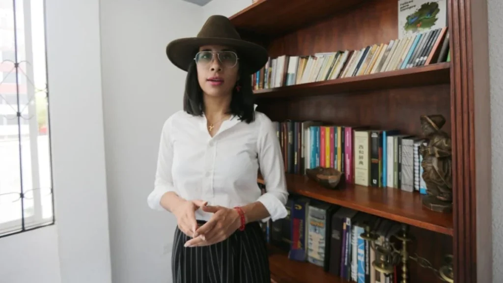 Yumi Andrade Betancourt, candidata al CPCCS en entrevista