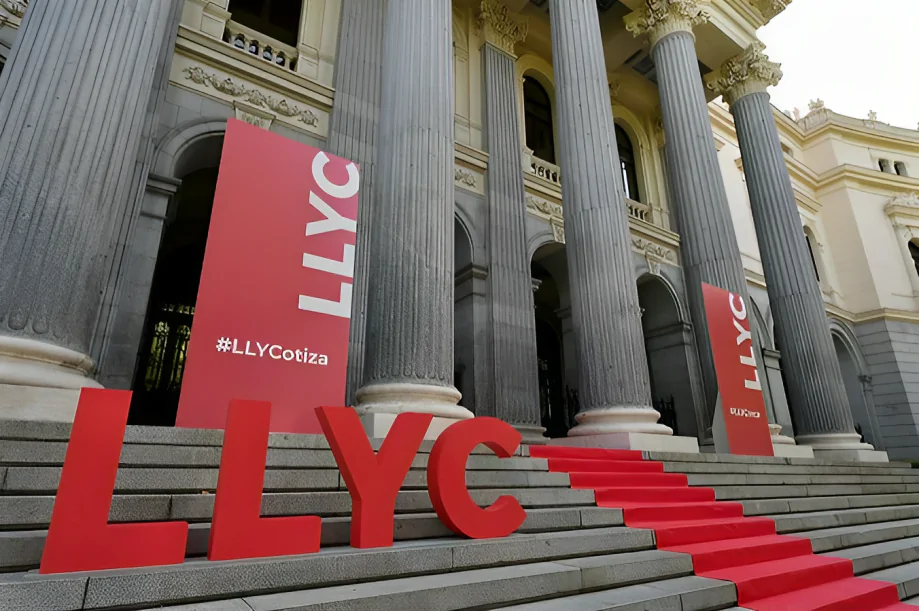 LLYC