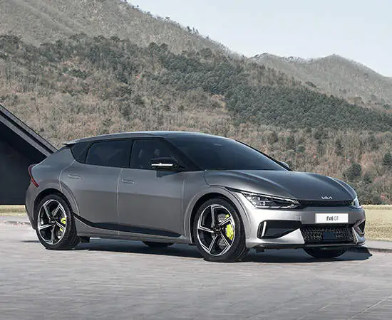 Las ventas combinadas de vehículos eléctricos (VE) de Hyundai Motor Co. y su empresa hermana Kia Corp. han alcanzado un hito significativo, superando las 100.000 unidades en los Estados Unidos en los últimos dos años, según datos proporcionados por las compañías.
