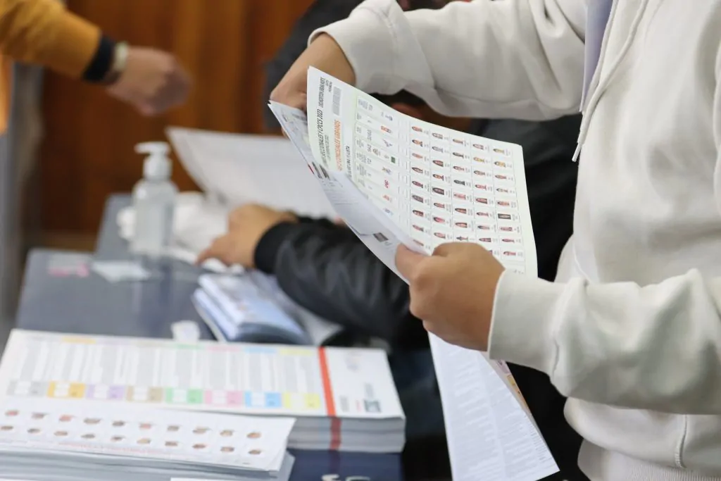 Elecciones