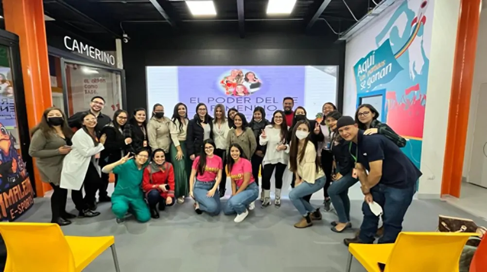Descubre cómo el empoderamiento de mujeres puede transformar vidas a través de eventos inspiradores. Únete a nuestra fundación.