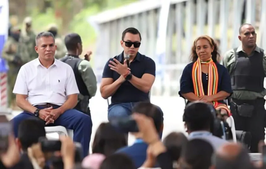 Tras la ausencia de la prefecta Núñez se desató enfrentamiento público entre el presidente y autoridades provinciales, revelando tensiones.