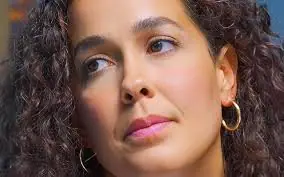 La periodista cubana, Alondra Santiago, confirmó este 28 de junio que abandonó Ecuador después de que la Cancillería le revocara su visa de amparo el pasa
