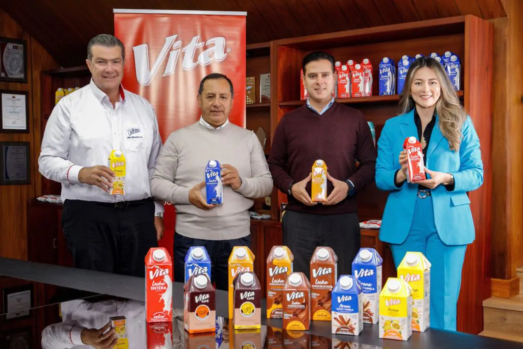 Vita Alimentos expande su mercado internacional mediante un acuerdo de maquila con Perú, aumentando su capacidad productiva y competitividad.