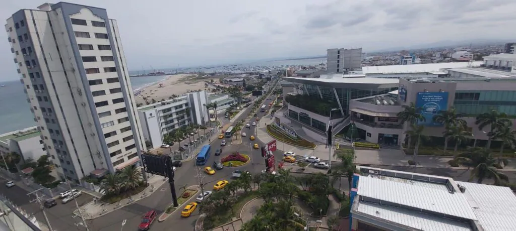 Manta alcanzó $16 millones en ingresos durante el feriado de fin de año, con la llegada de 90,000 turistas a la ciudad.