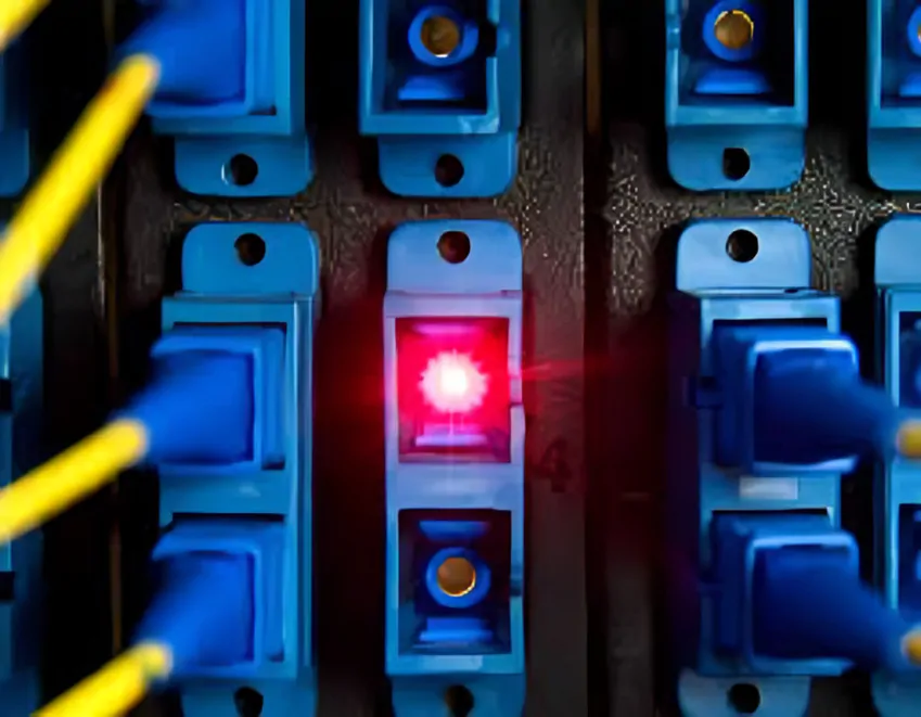 Transmisión de datos mejorada: Puntonet introduce tecnología 25GPON, revolucionando la conectividad en Ecuador con velocidades de 25 Gbps.