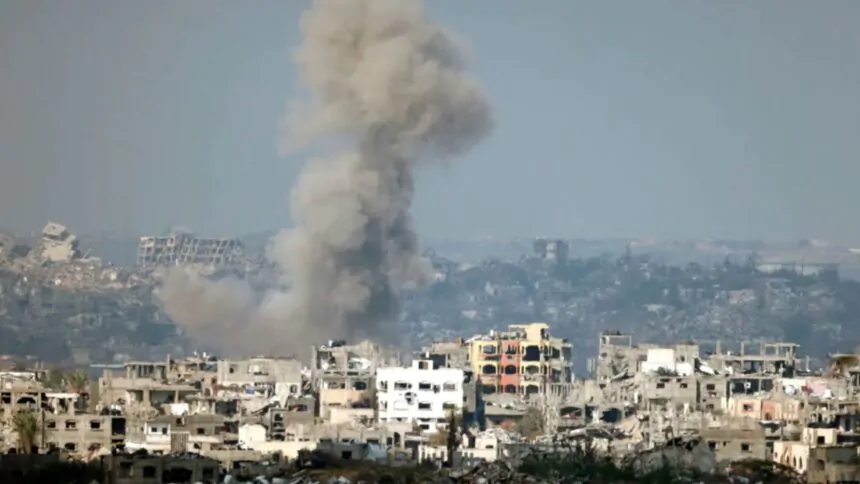 Israel ha alcanzado un acuerdo con Hamas para un alto el fuego que incluye la liberación de rehenes, marcando un hito en el conflicto.