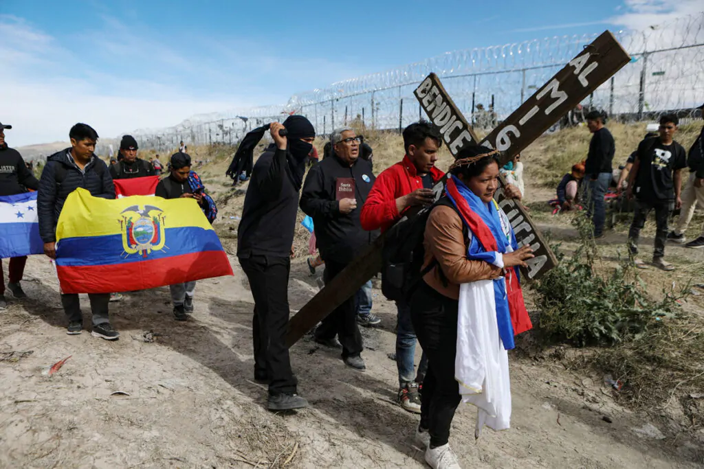 En Ecuador se prepara un programa integral para apoyar a ciudadanos retornados forzosamente desde Estados Unidos.