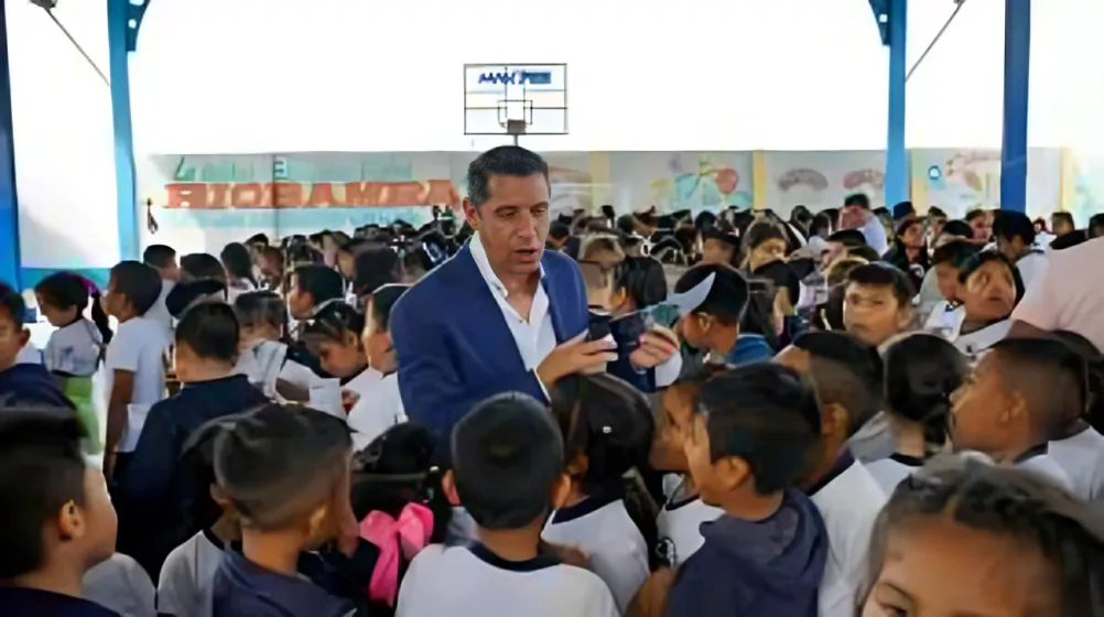 Escuelas JBG expande su proyecto en Manta, ofreciendo nuevas oportunidades a niños y jóvenes a través del deporte y la formación.