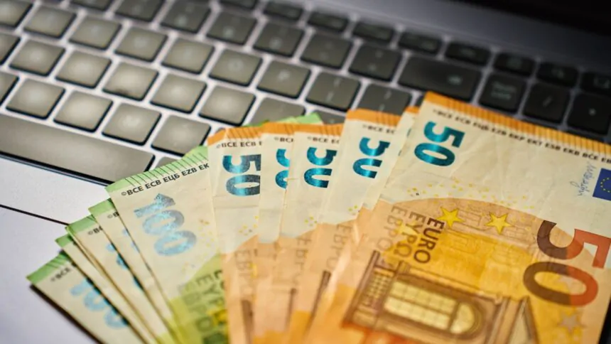 El euro digital prepara su futuro frente a la caída del efectivo