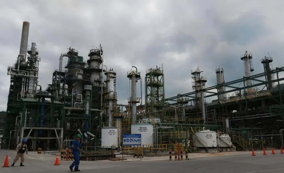 Refinería de Esmeraldas