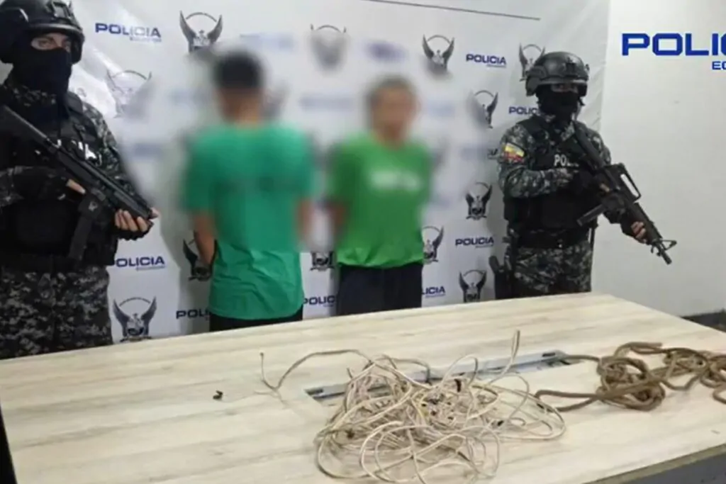 Policía