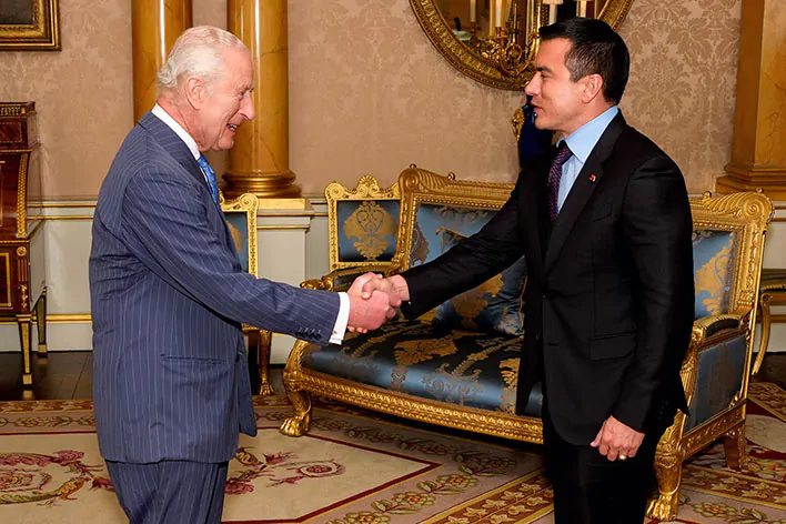 Noboa recibido por rey Carlos