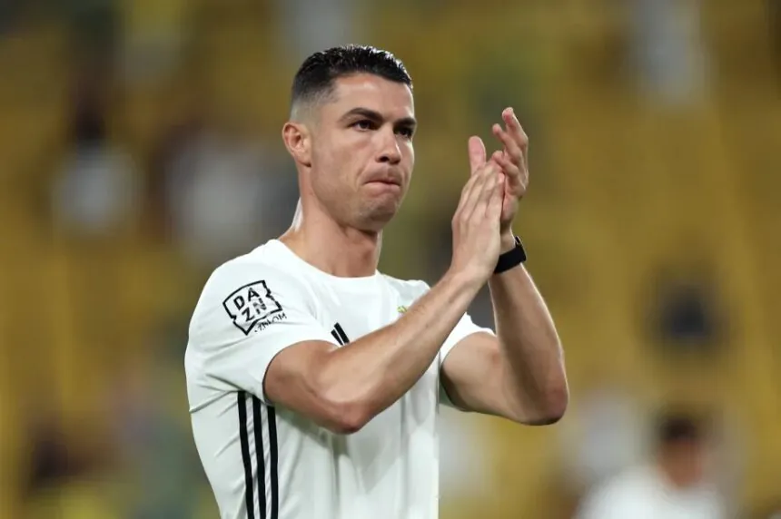 Cristiano Ronaldo con la camiseta de Al Nassr, en lo que podría ser su último partido con el club saudí