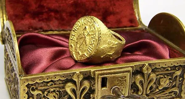 La anulación del Anillo
