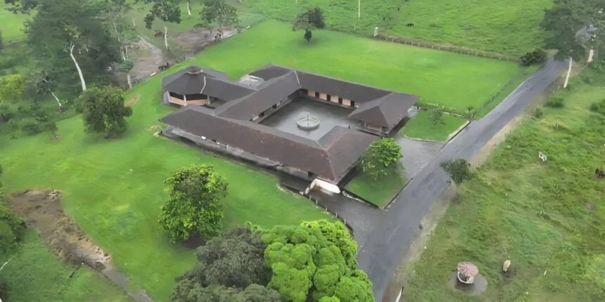 Hacienda vinculada a hija de cabecilla de Comandos de la Frontera