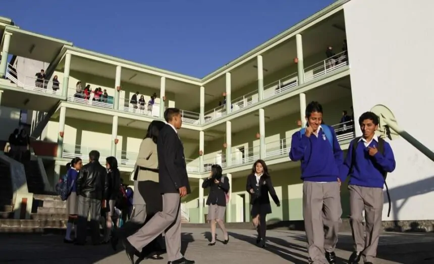 Vacantes docentes Ecuador