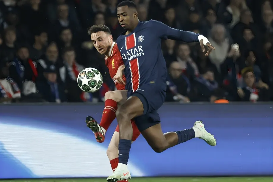 Willian Pacho en la gran final de Champions League