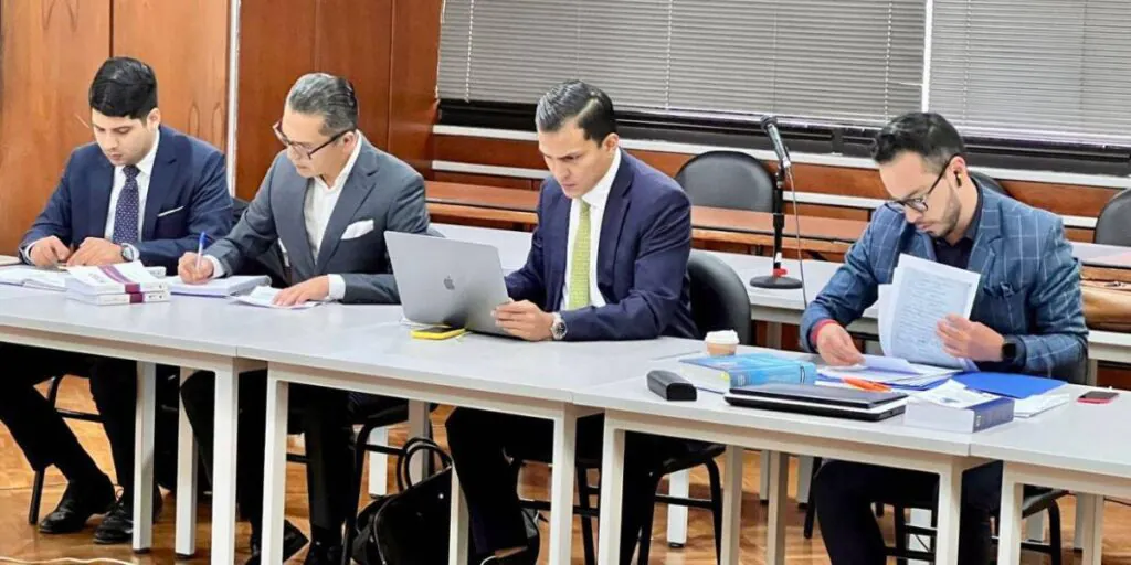 Caso Vidrio Libre