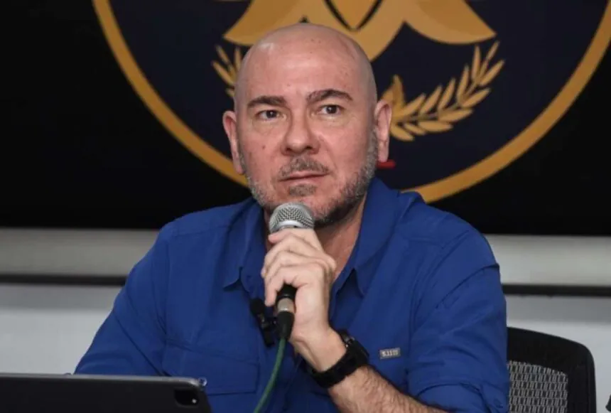 Asambleístas votan en contra del juicio político contra Gian Carlo Loffredo