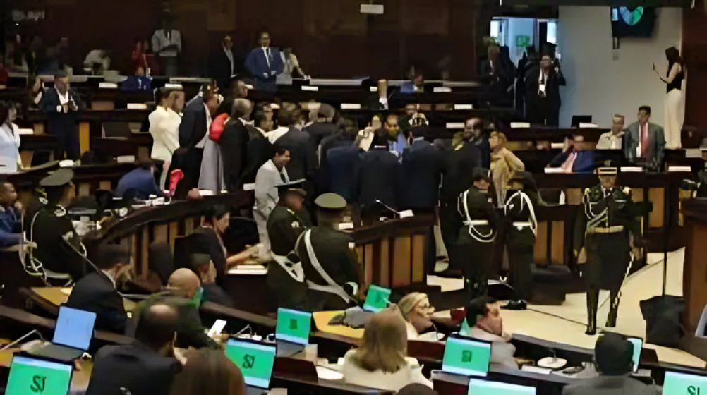 Ley Orgánica de Inteligencia fue aprobada en la Asamblea con votos de ADN, Pachakutik, independientes y una expulsión polémica.