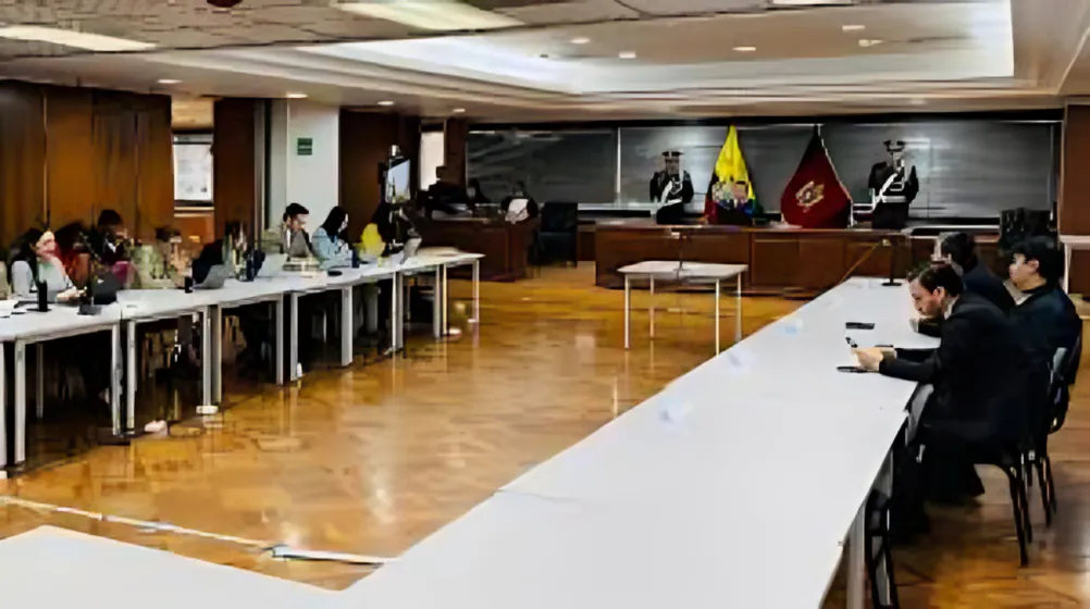 Caso Reconstrucción de Manabí: Jorge Glas rinde testimonio en el juicio final por presunto peculado, con pruebas y alegatos decisivos.