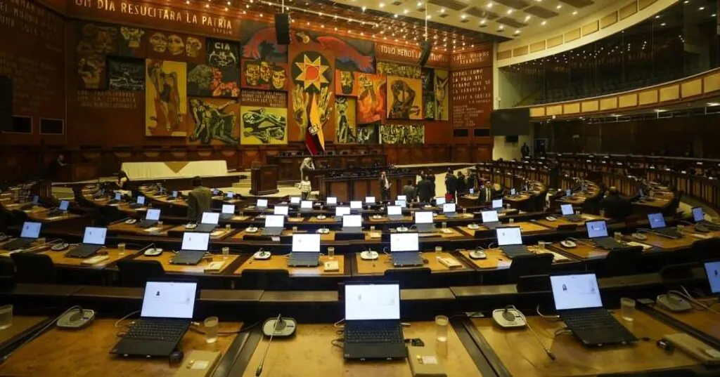 legisladoras que más sanciones acumularon