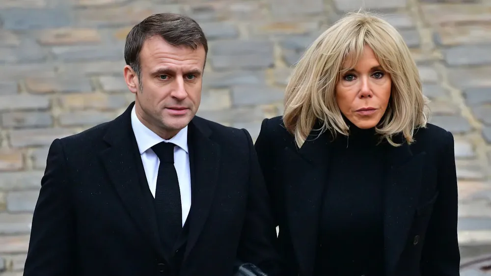 Emmanuel Macron y Brigitte Macron