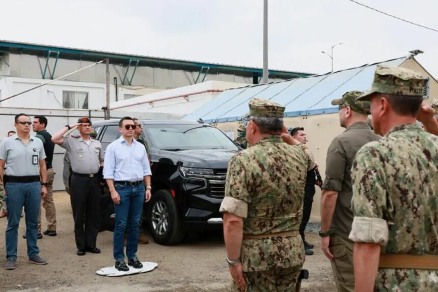 Daniel Noboa anunció un referéndum sobre bases militares extranjeras