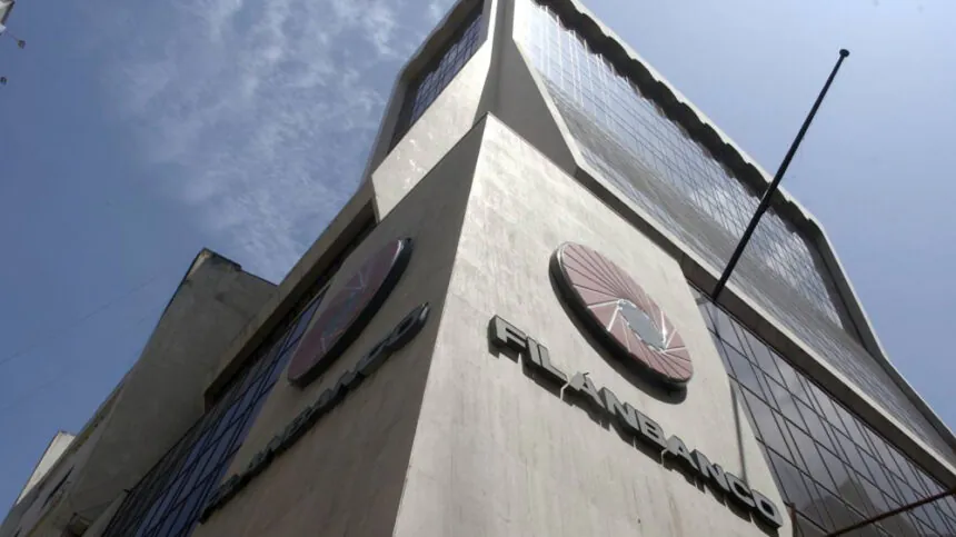 La Procuraduría pide a la Corte activar seguimiento a la sentencia sobre bienes de los Isaías por incumplimientos y posibles irregularidades.