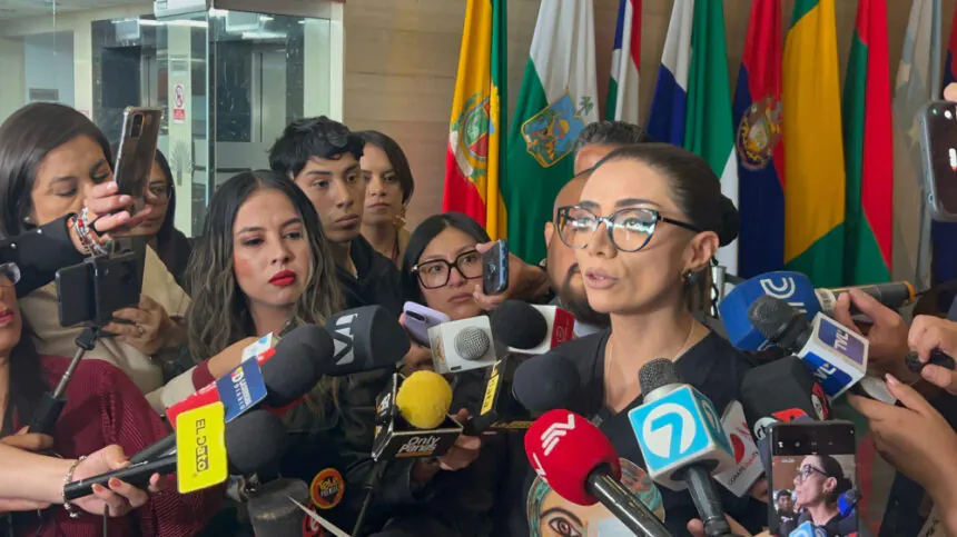 La renuncia de Jhajaira Urresta al correísmo se precipitó tras una disputa en redes que involucró a Luisa González, Eduardo Franco.