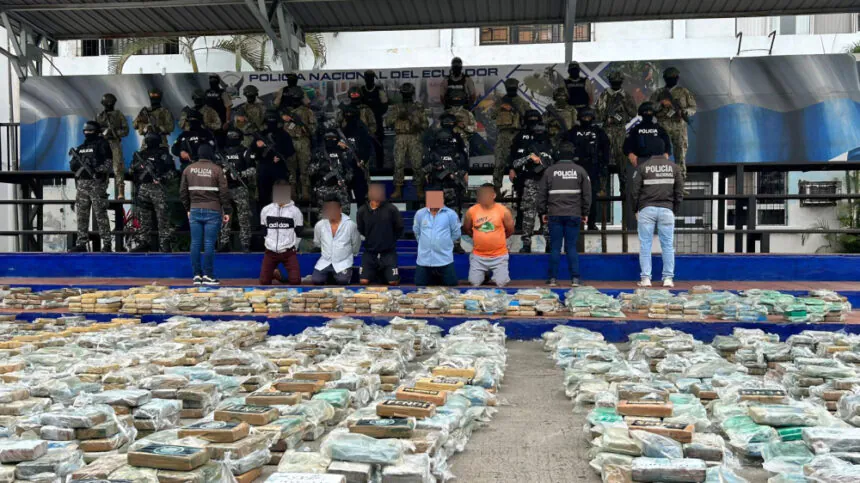 Autoridades incautaron tres toneladas de cocaína en una hacienda de Chongón, usada como fachada por la mafia albanesa en Ecuador.